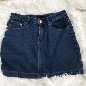 F21 | medium wash denim skirt